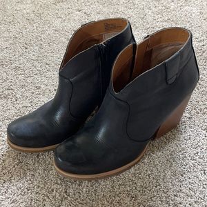 Women’s Black Kork Bootie